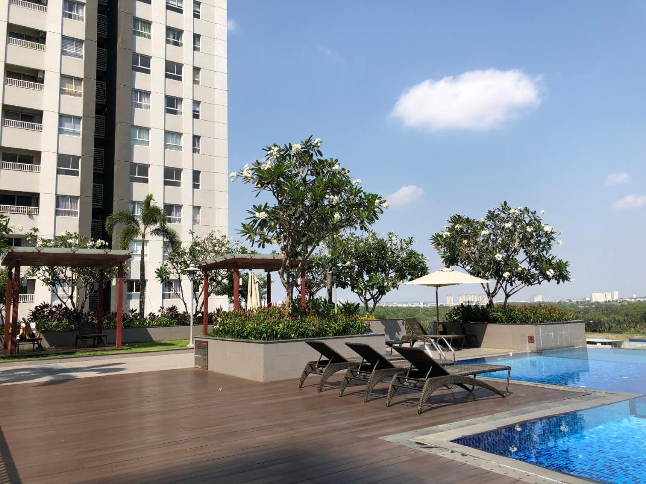 Appartement Block C, Lexington Residents, 67 Duong Mai Chi Tho *